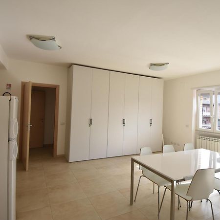 Guesthouse Vassallo Uno Рим Екстер'єр фото